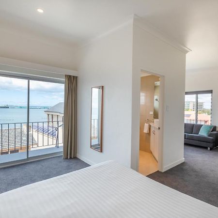 Bay 10 - Suites And Apartments Port Lincoln Buitenkant foto