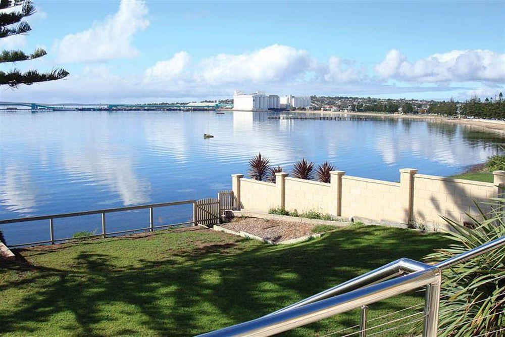 Bay 10 - Suites And Apartments Port Lincoln Buitenkant foto