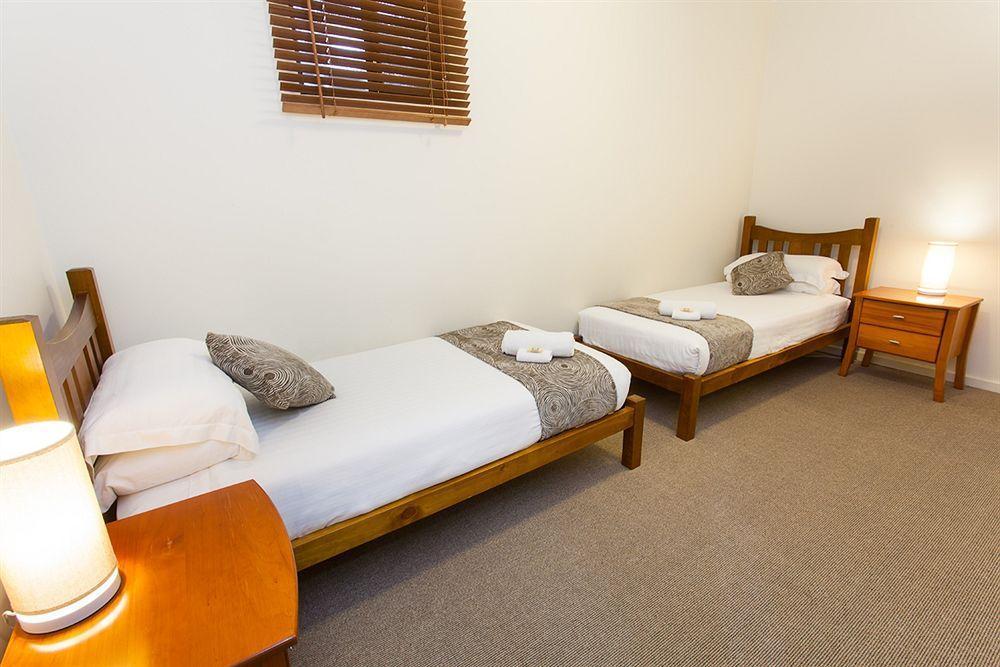 Bay 10 - Suites And Apartments Port Lincoln Buitenkant foto