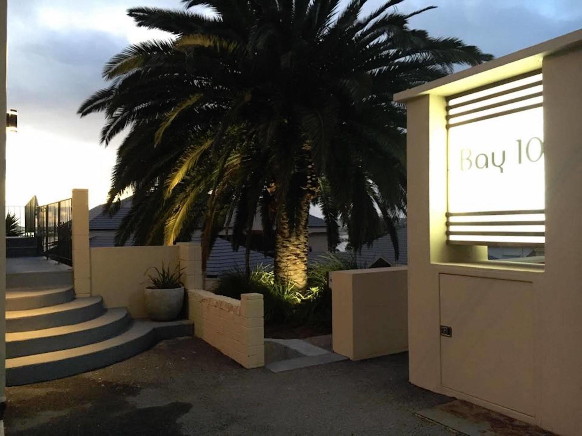 Bay 10 - Suites And Apartments Port Lincoln Buitenkant foto
