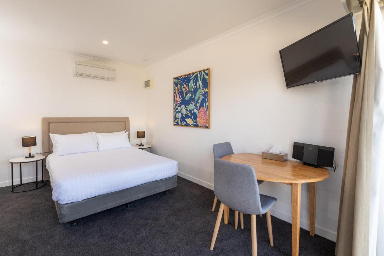 Bay 10 - Suites And Apartments Port Lincoln Buitenkant foto