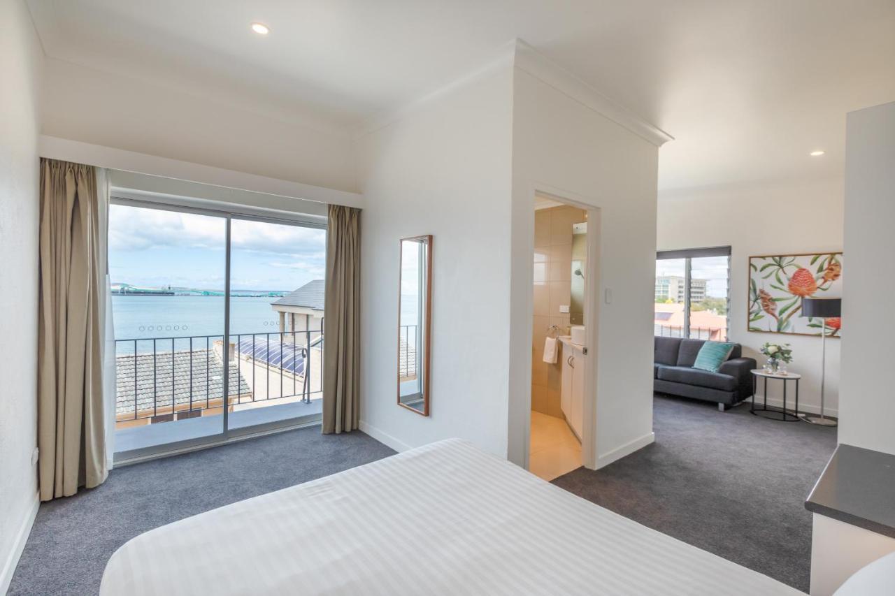 Bay 10 - Suites And Apartments Port Lincoln Buitenkant foto