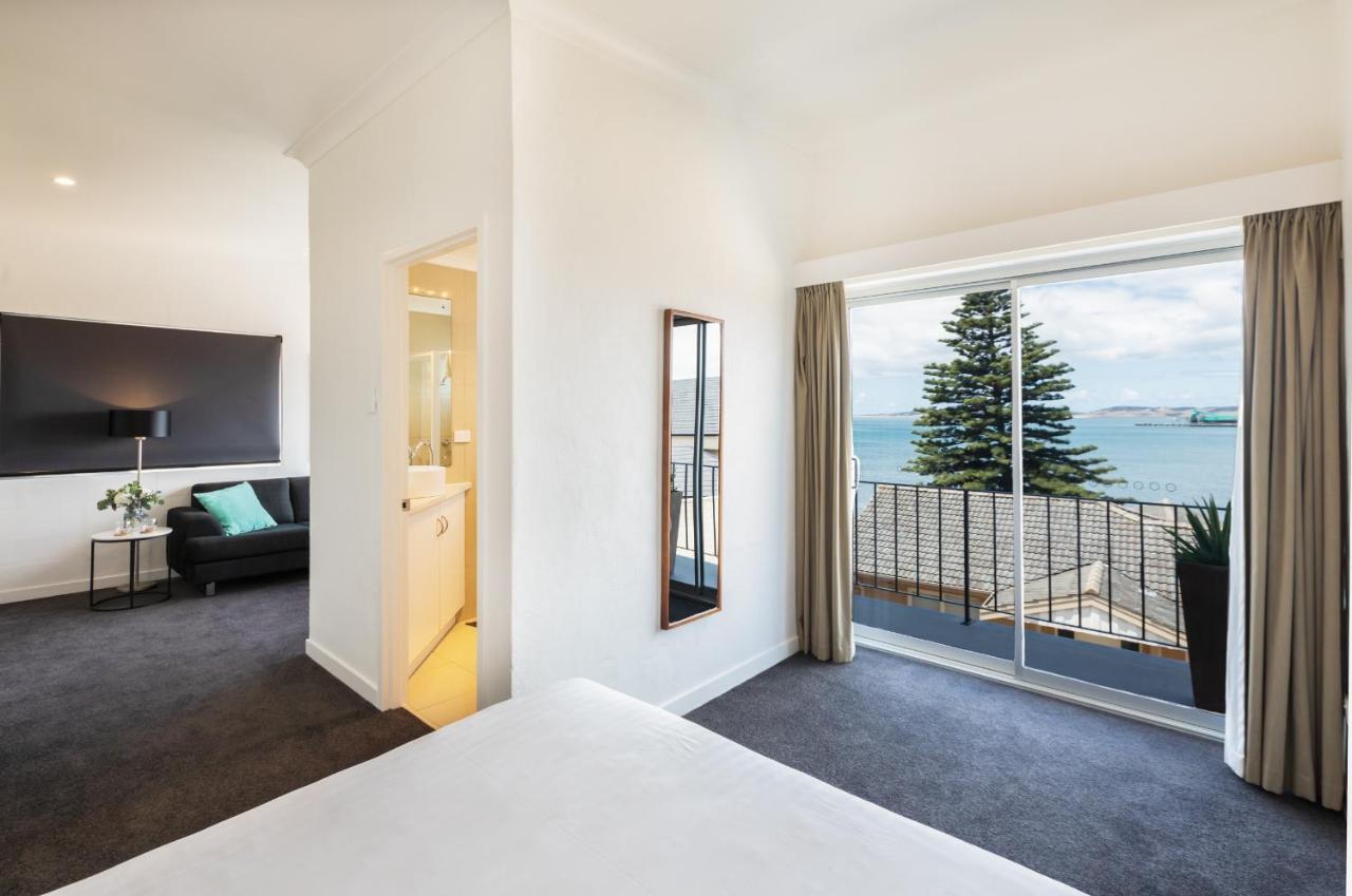 Bay 10 - Suites And Apartments Port Lincoln Buitenkant foto